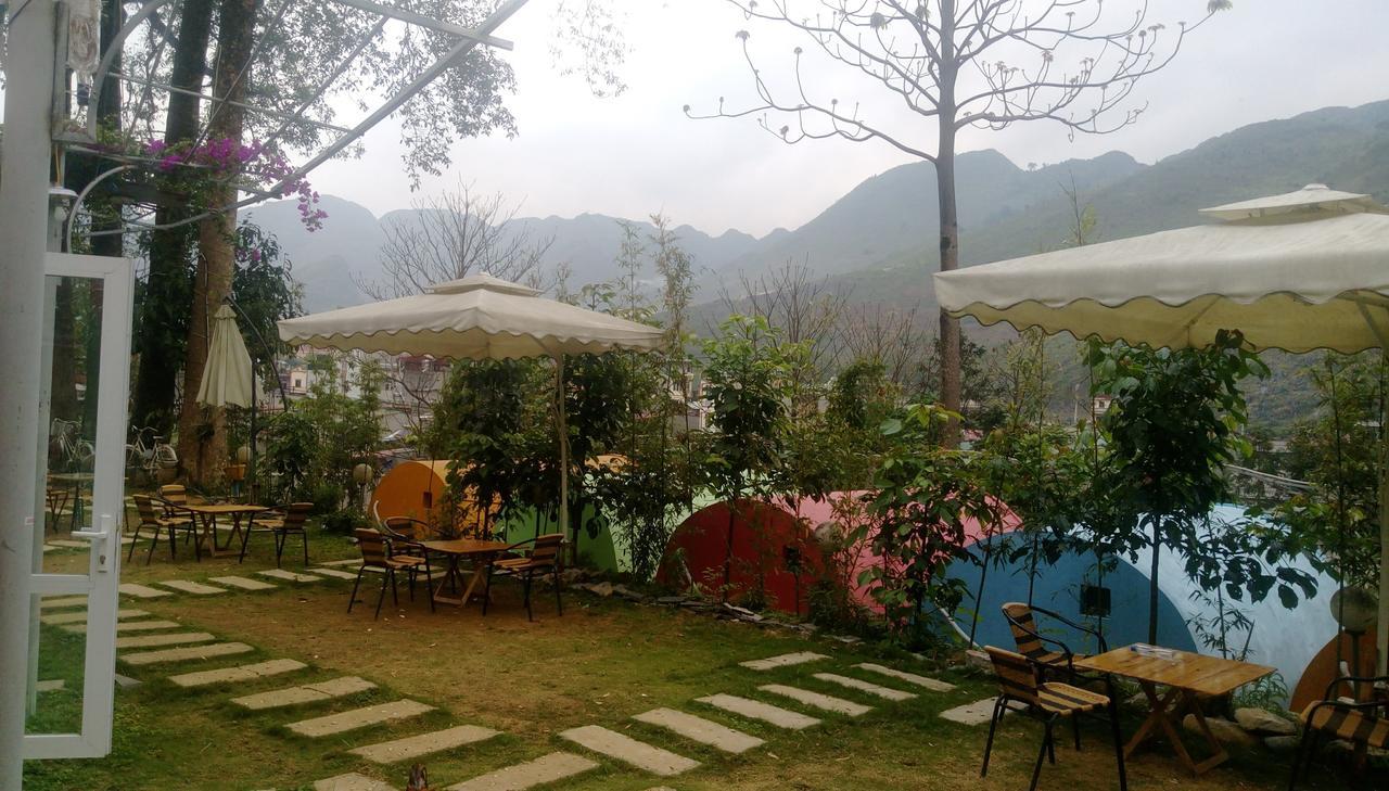 Ong Vang Meo Vac Hotel Exterior photo